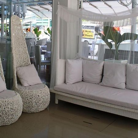 Santi White Hotell Phuket Eksteriør bilde