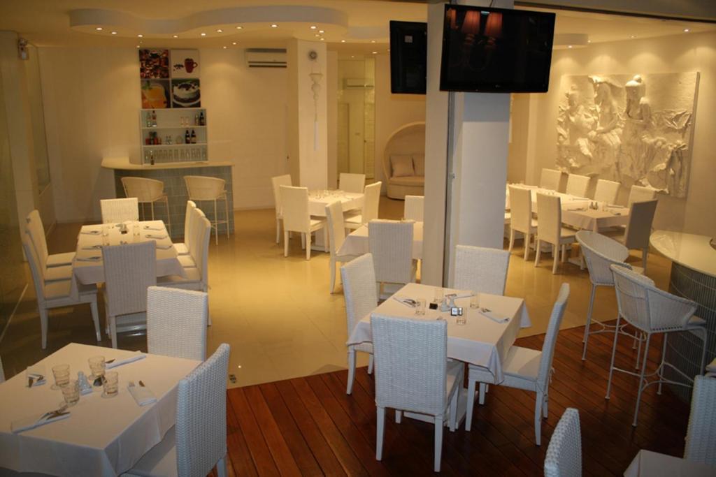Santi White Hotell Phuket Eksteriør bilde